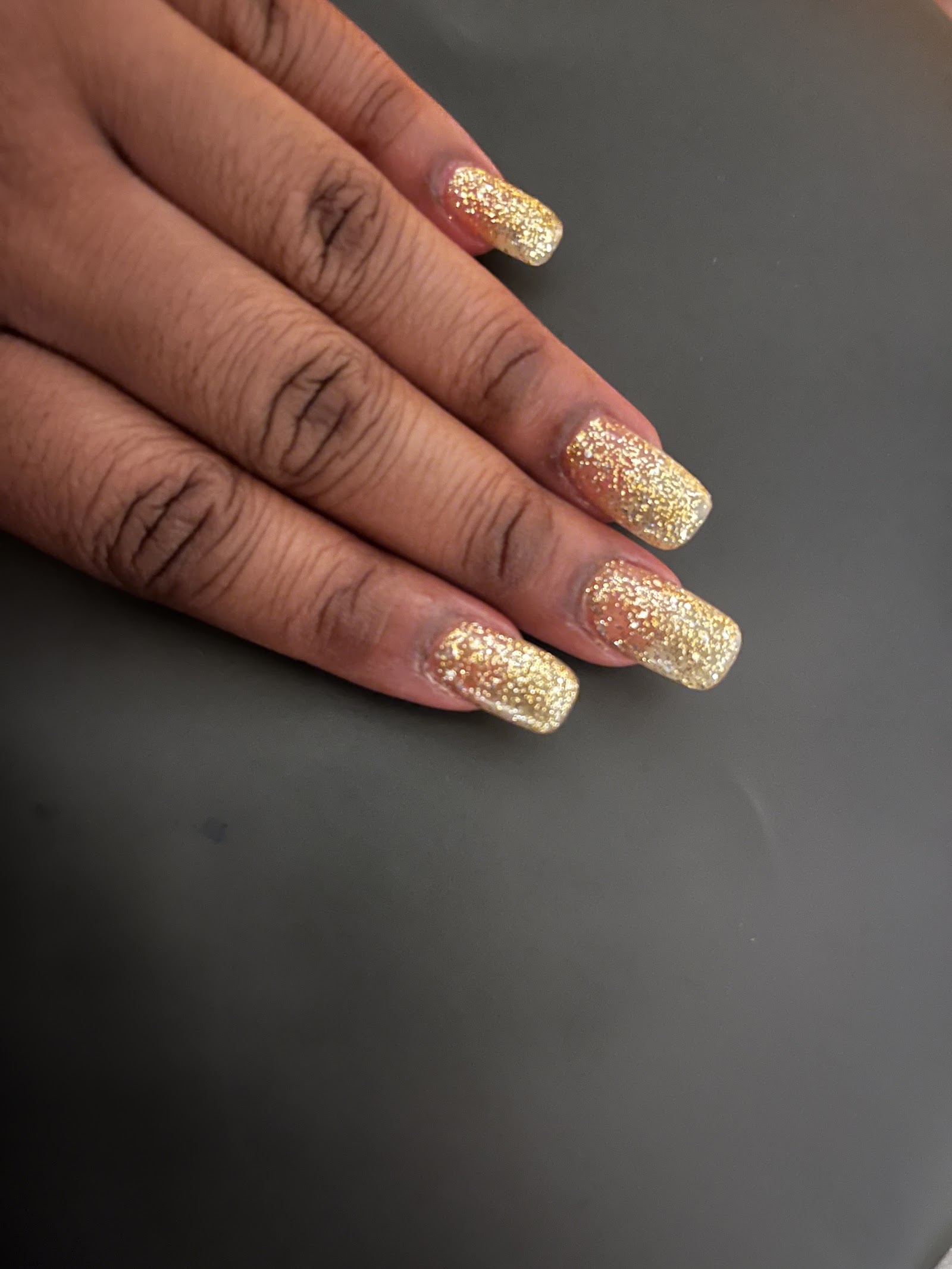 Lux Nail Spa nail photo 4