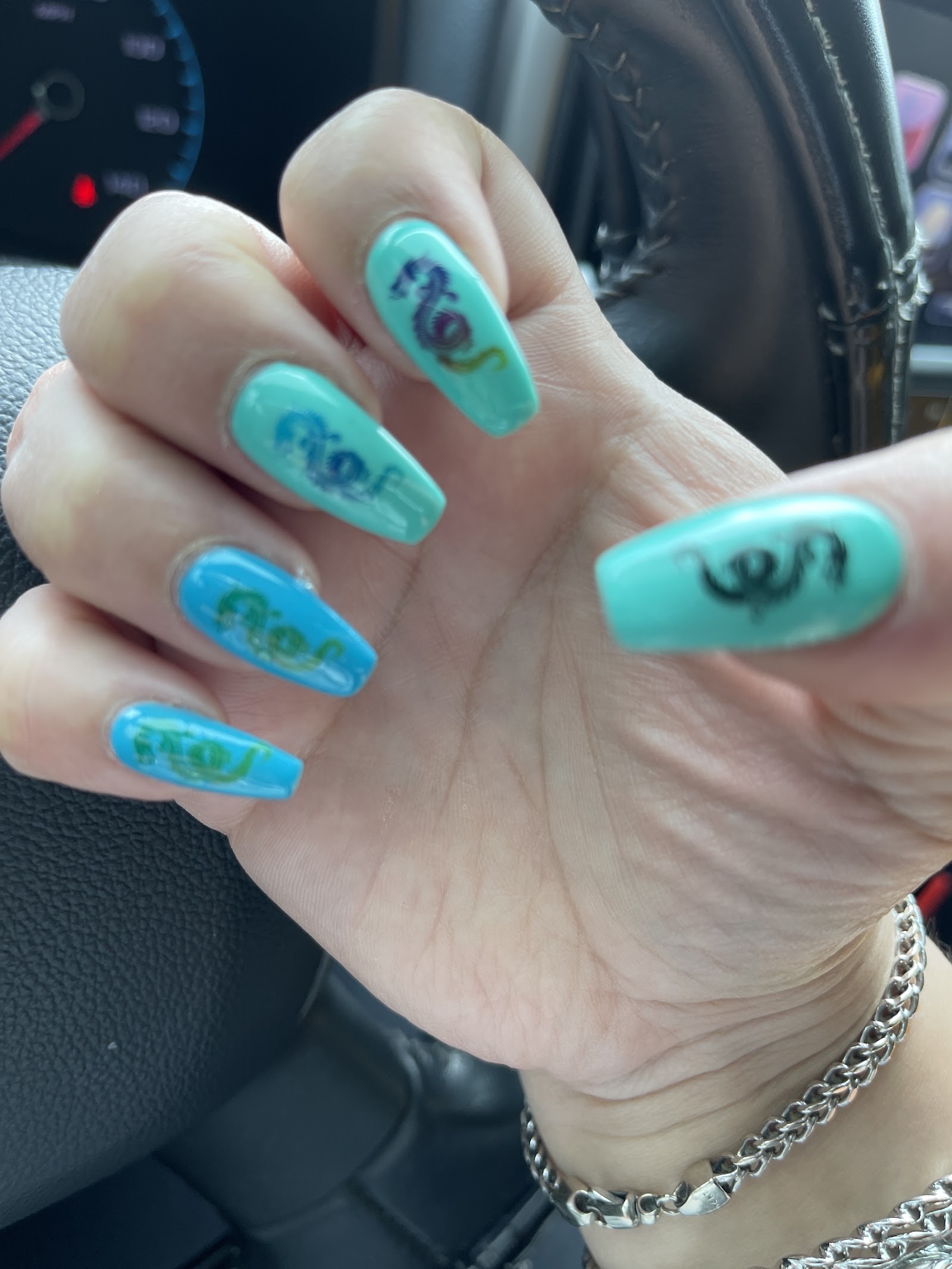 Lux Nail Spa nail photo 7