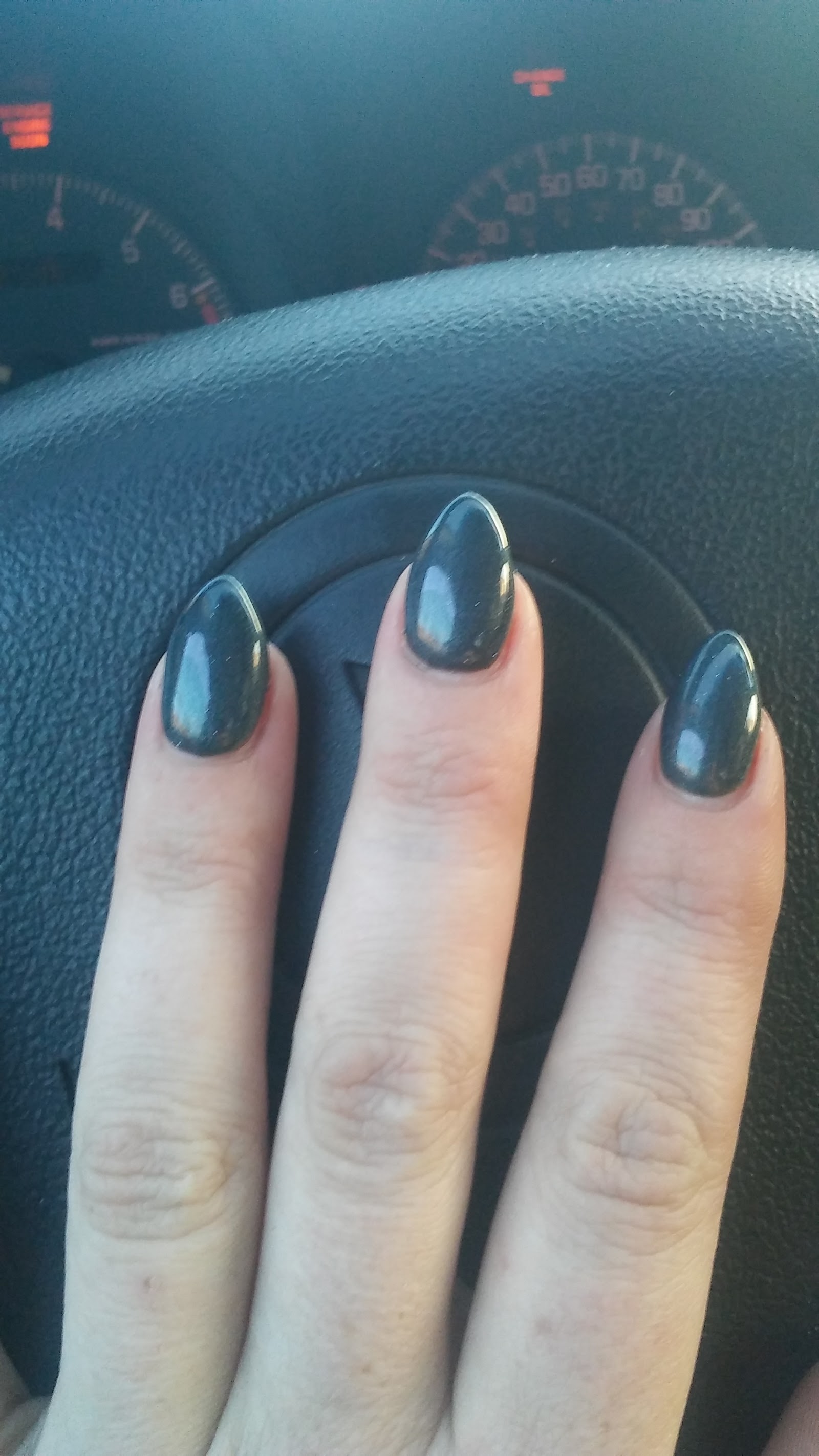 Lux Nail Spa nail photo 8